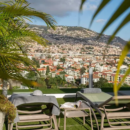 Maravilhas I By An Island Funchal (Madeira)